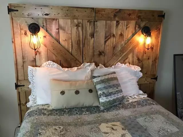 Creative Rustic Headboard with Lighting