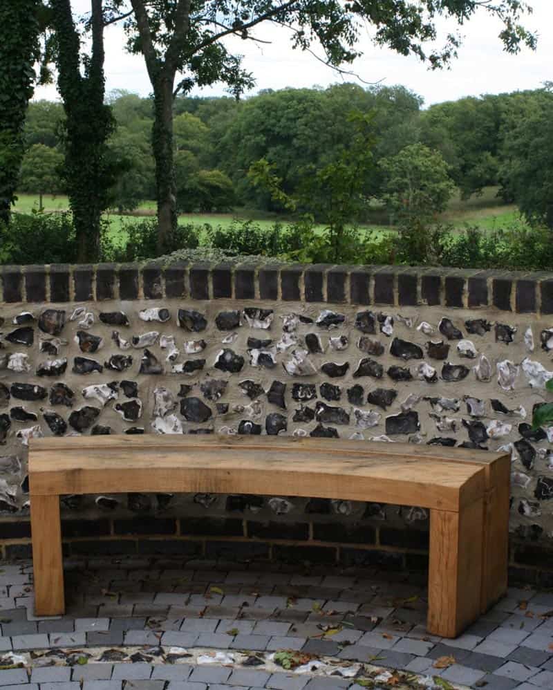 Curved DIY Garden Bench