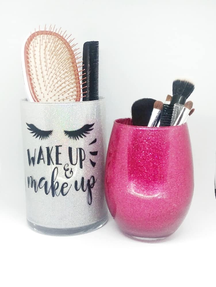 DIY Makeup Brush Holder from Stemless Wine Glass