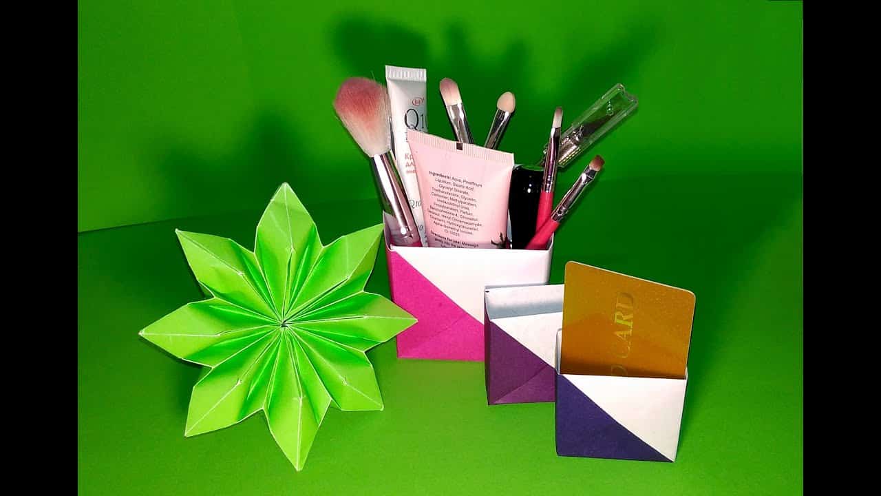 DIY Makeup Brush Holder from an Old Business Card Case
