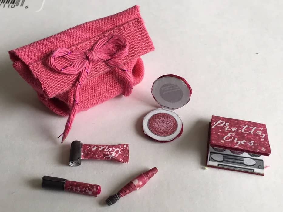 DIY Miniatur Makeup Bag