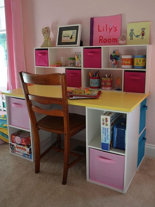 DIY colorful Kids Desk Plans