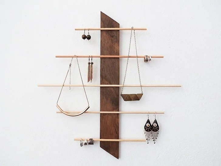 Easy to Make Earring Holder