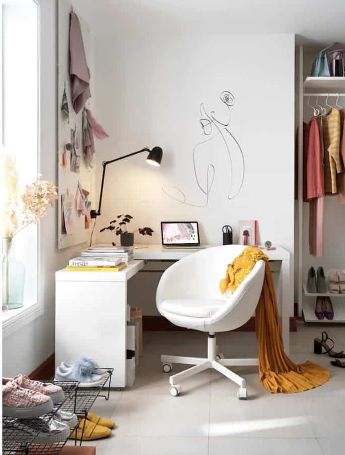How to Make a Corner Desk Using IKEA Products