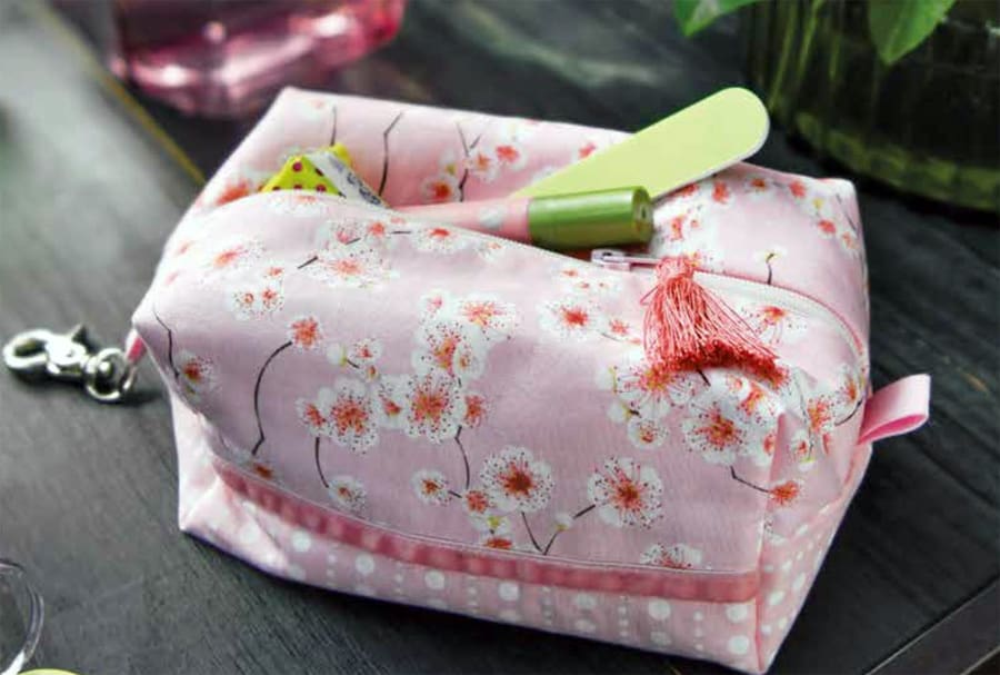 How to Sew a Makeup Bag