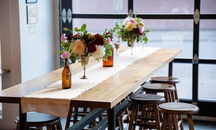 Long Kitchen Table with Table Runners