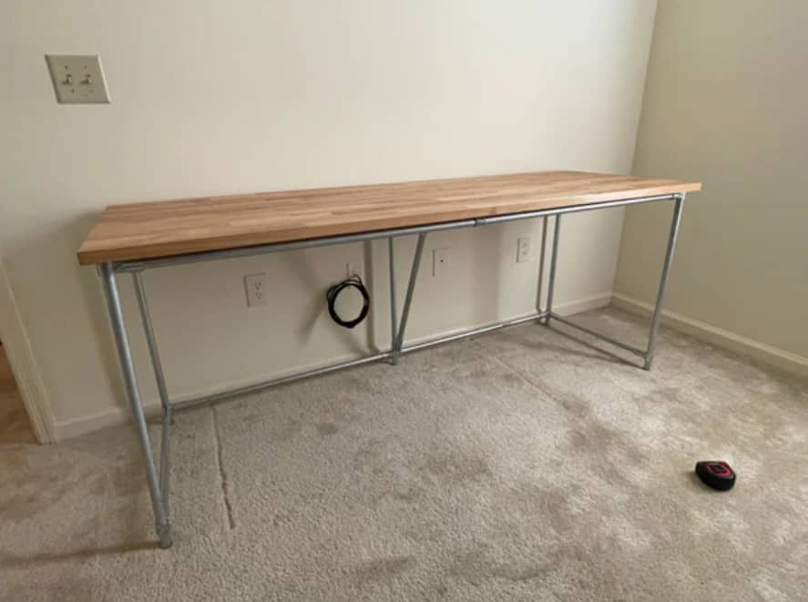 Long Pipe Desk Idea