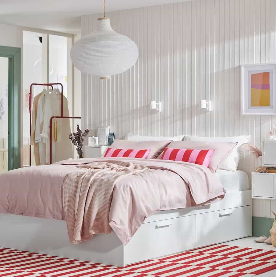 Make a king-sized storage bed using IKEA cabinets