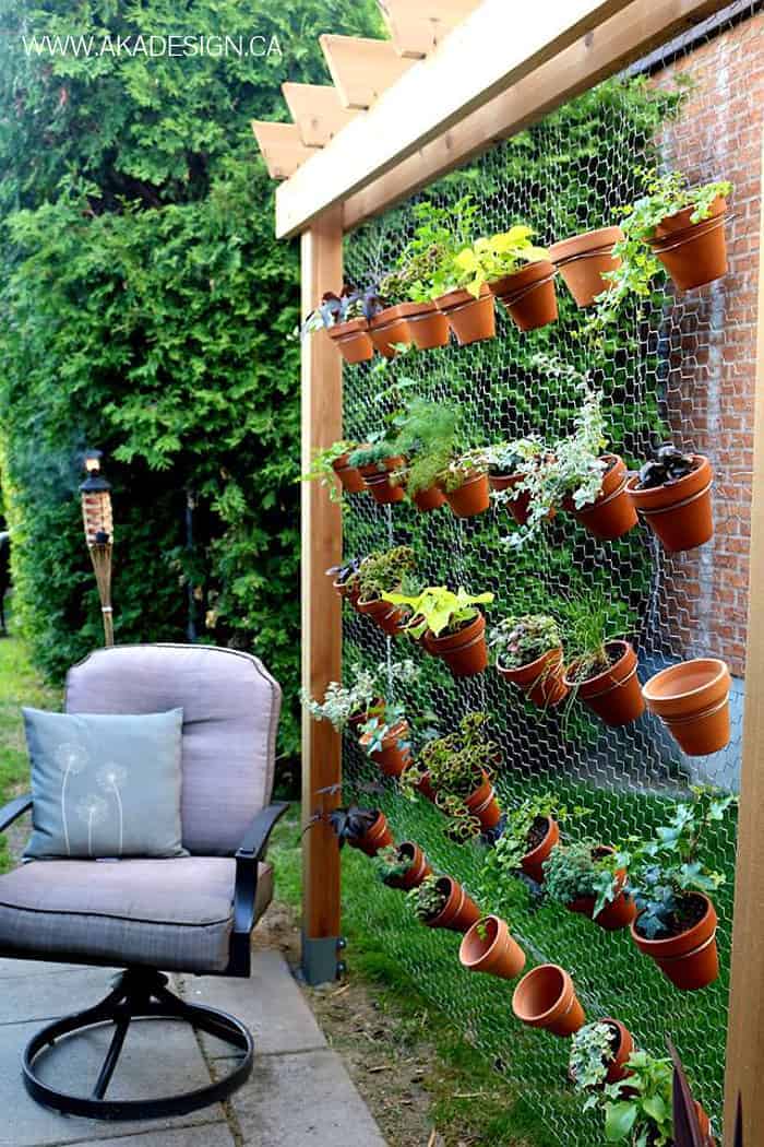 Metal Frame Hanging Wall Planter