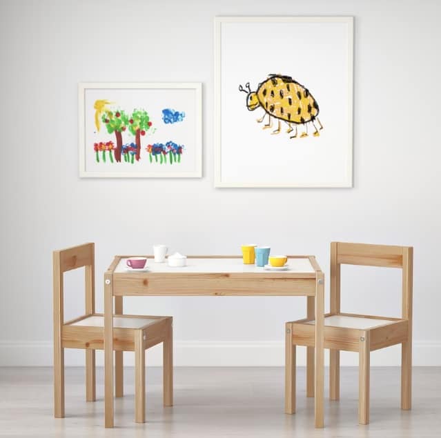 Minimalist desk for kids