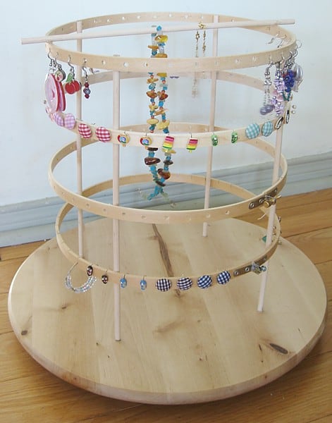 Rotating Earring Holder