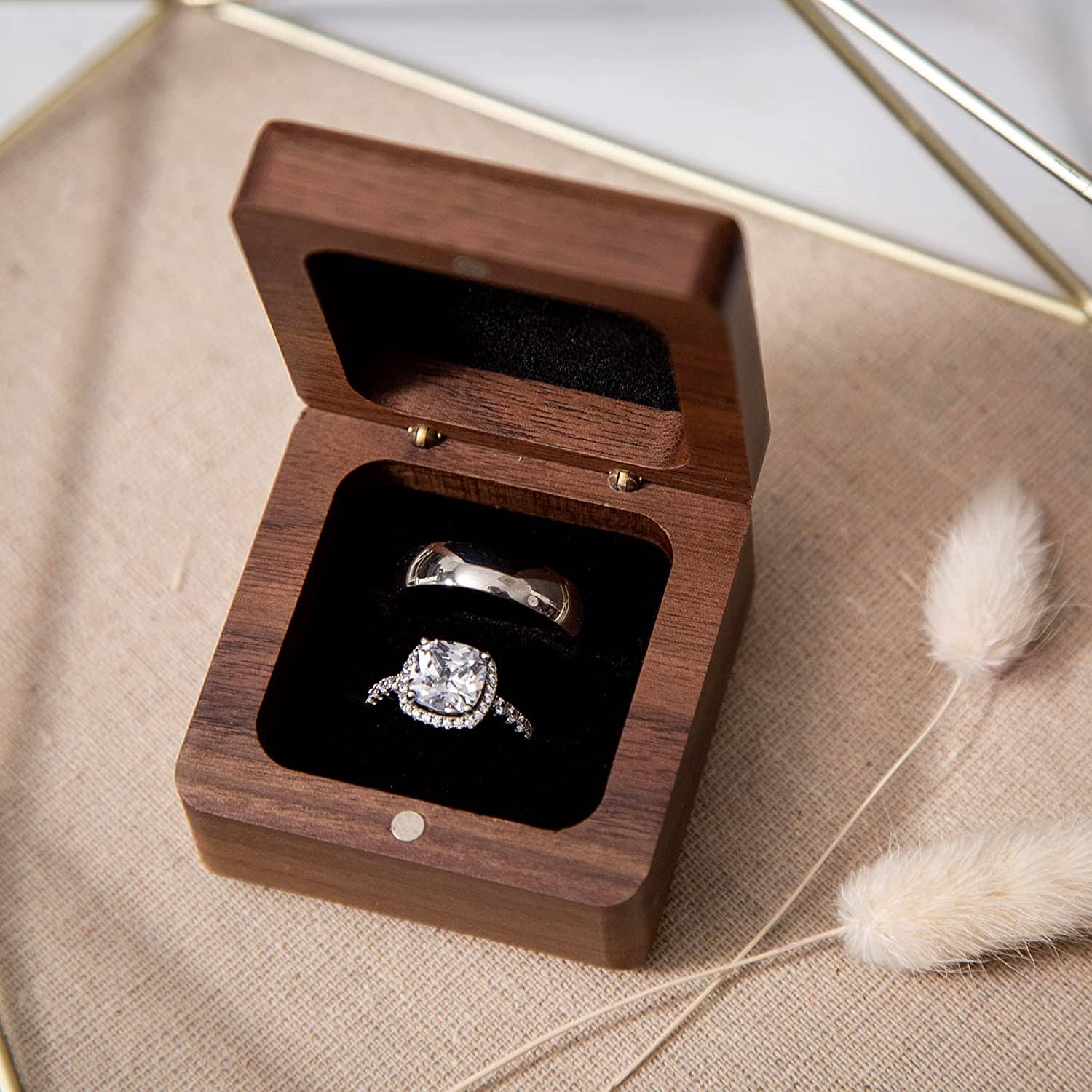 Rustic and Natural Ring Box Designs
