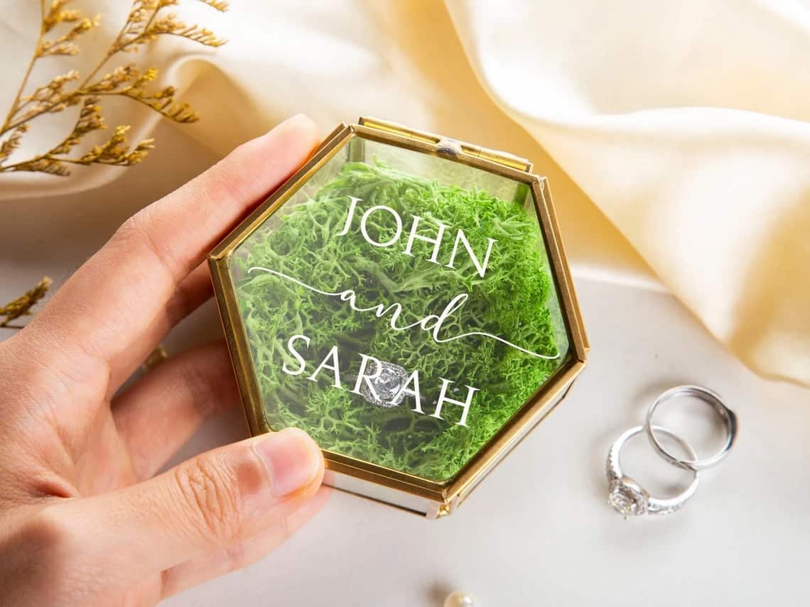 Simple Terrarium Ring Box
