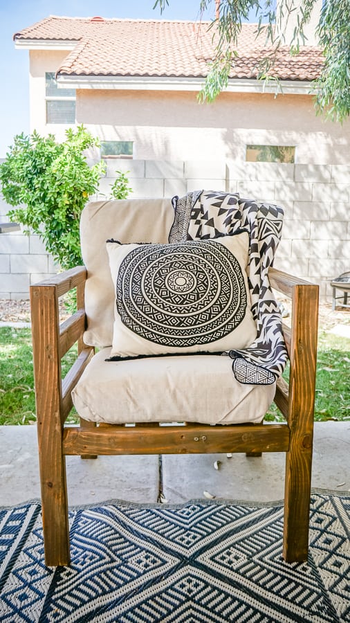 Simple Wood Homemade Chair