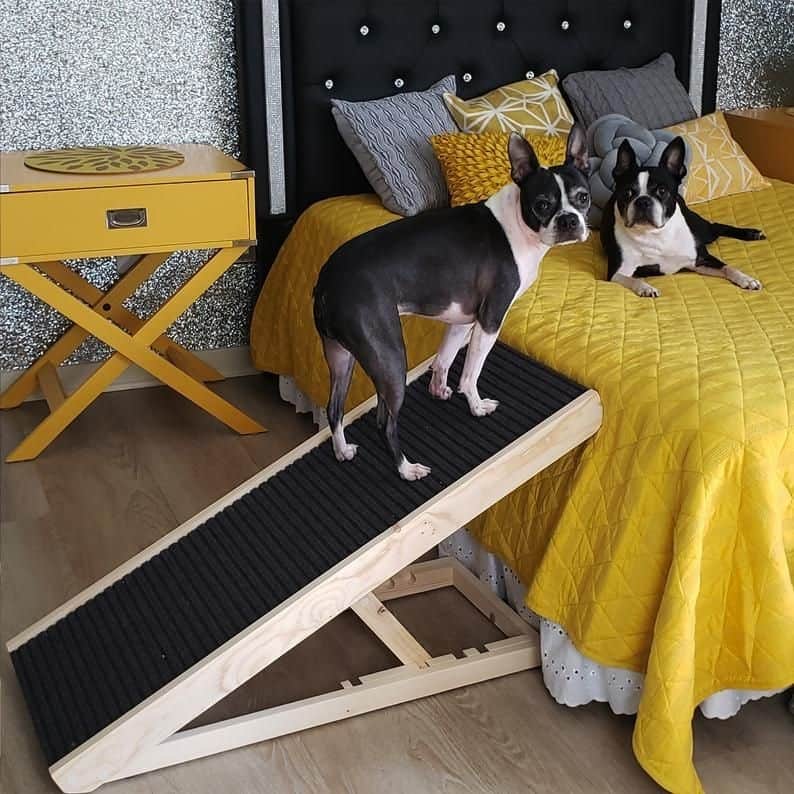 Adjustable Diy Dog Ramp For Bed