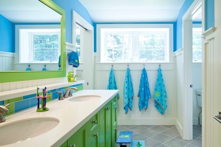 Bright Color Kids Bathroom Ideas