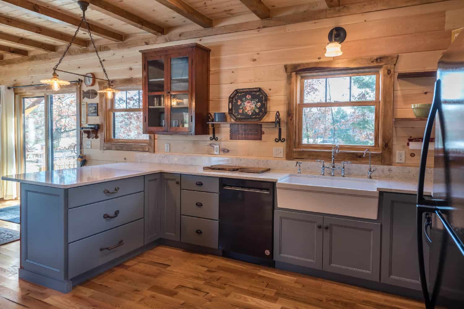 Cabin Kitchen with Drawer