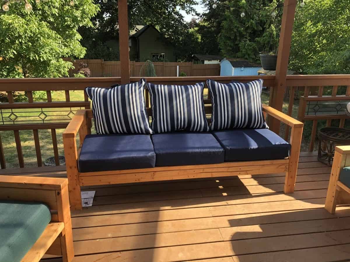 Diy Outdoor Sofa Plans For Patios