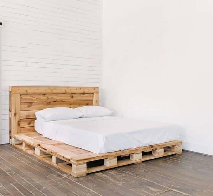 DIY Pallet Beds