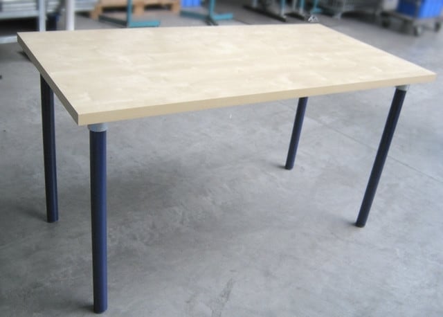 Diy Simple Pipe Desk