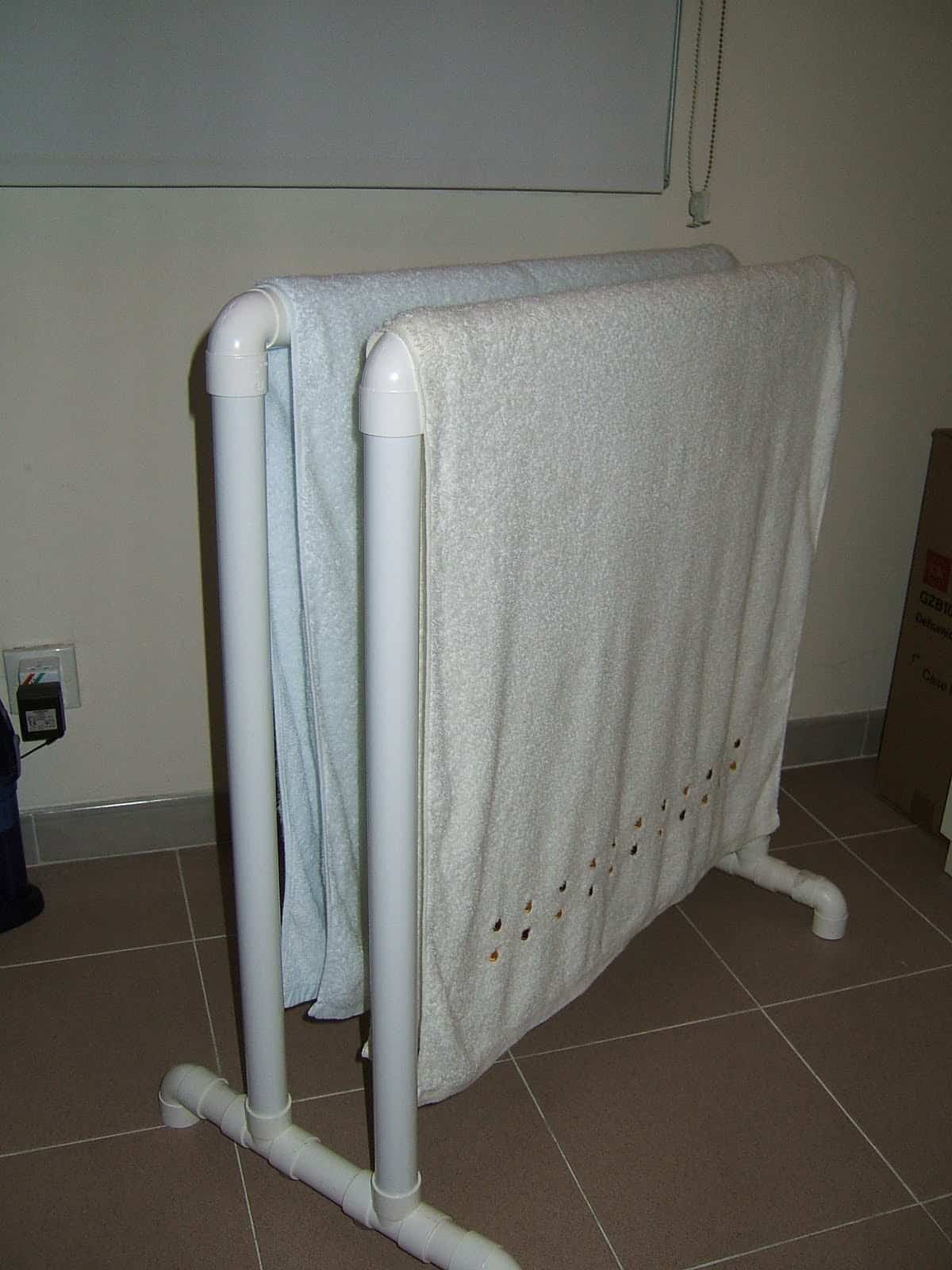 Diy Towel Racks Using Pvc Pipes