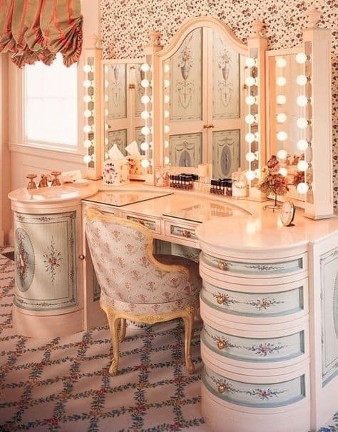 Feminine Makeup Vanity Table