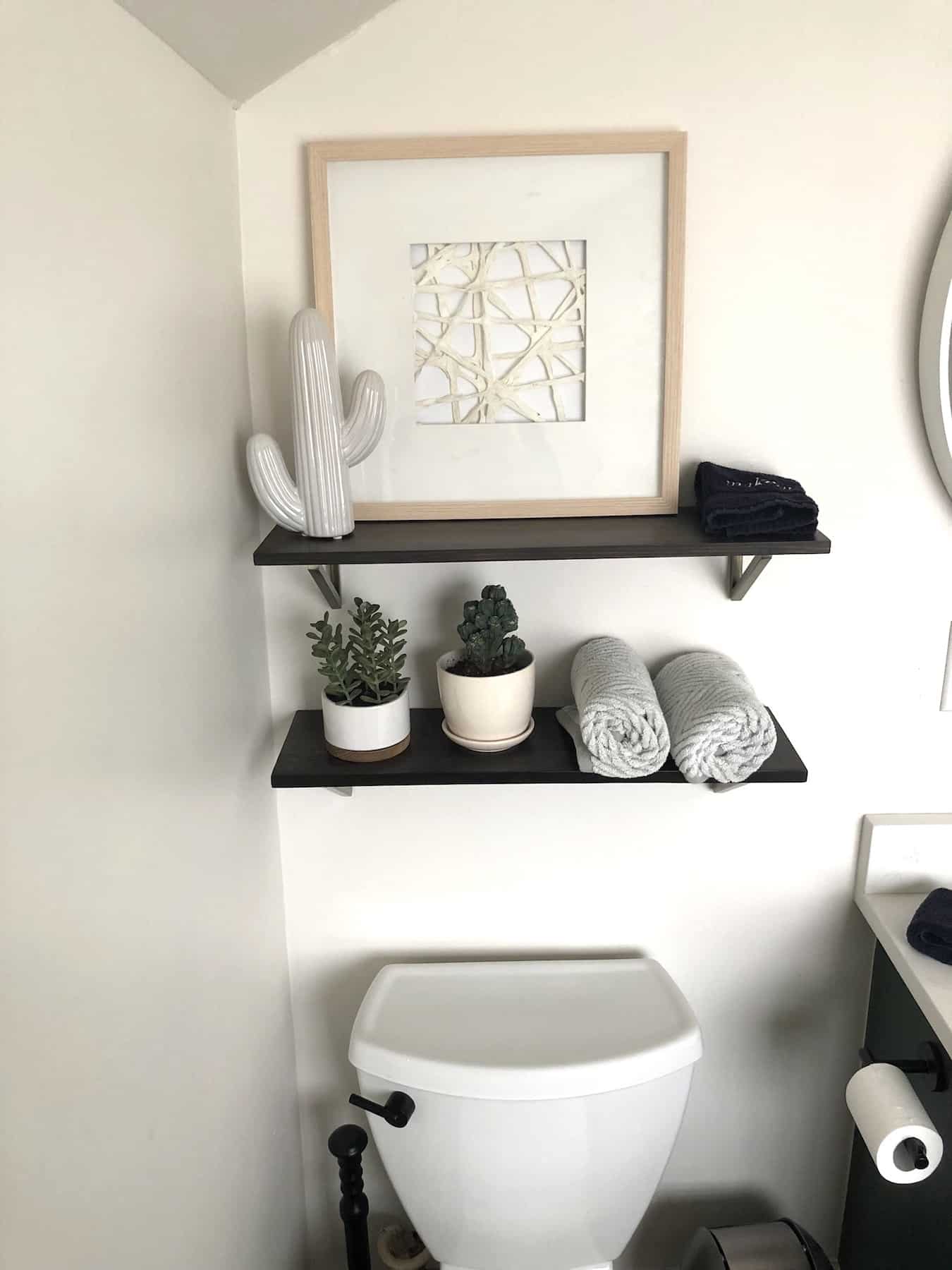 Simple Small Bathroom Storage Ideas