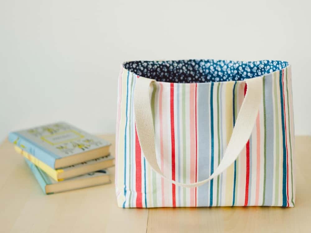 tote bag with colorful and unique lining