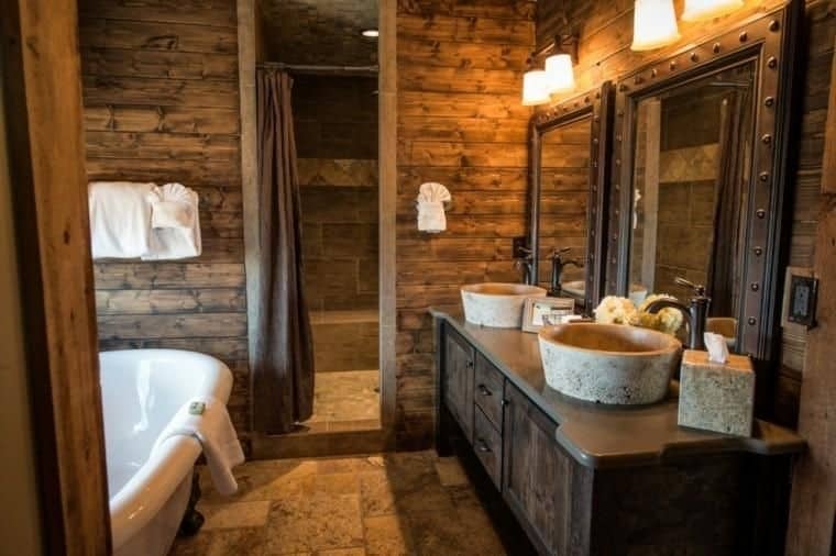 Traditional Rustic Bathroom